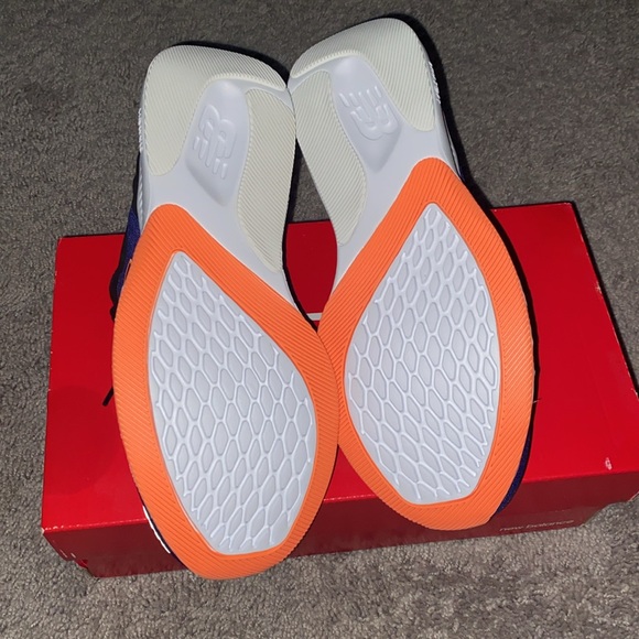 New Balance running shoes. Women size 9.5 with comfortable inserts. NIB - Picture 3 of 7